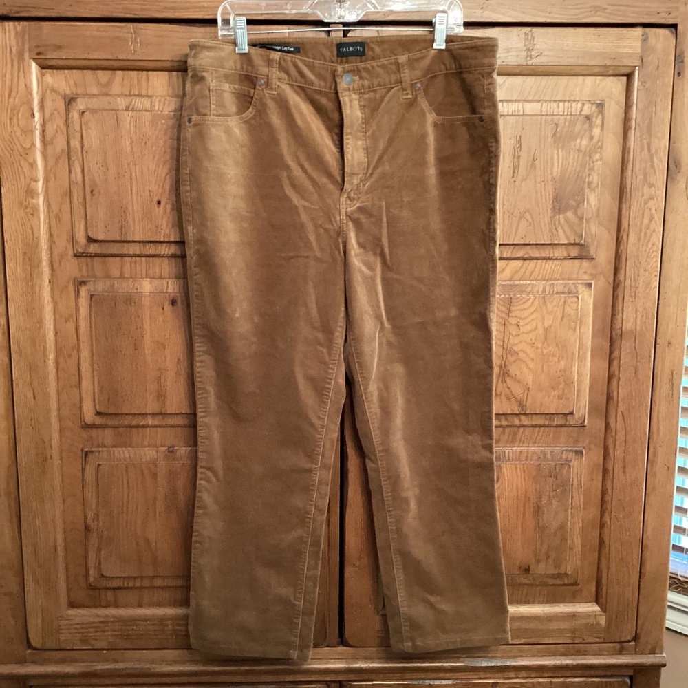 Talbots. Milk chocolate brown corduroy straight leg pant. Size 14.